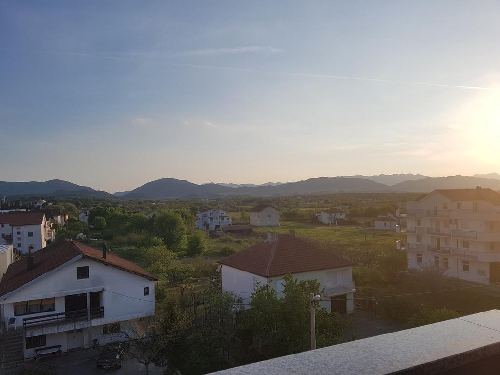 Apartman Lora ยูบุสกี ภายนอก รูปภาพ