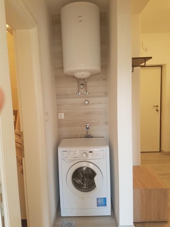 Apartman Lora ยูบุสกี ภายนอก รูปภาพ