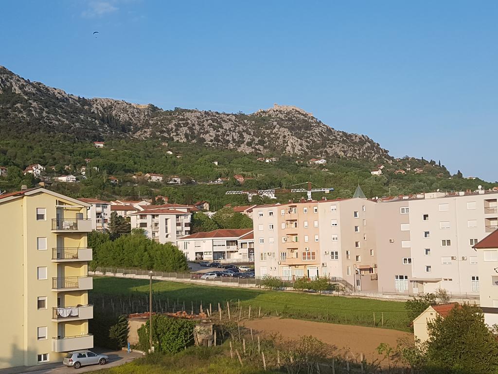 Apartman Lora ยูบุสกี ภายนอก รูปภาพ